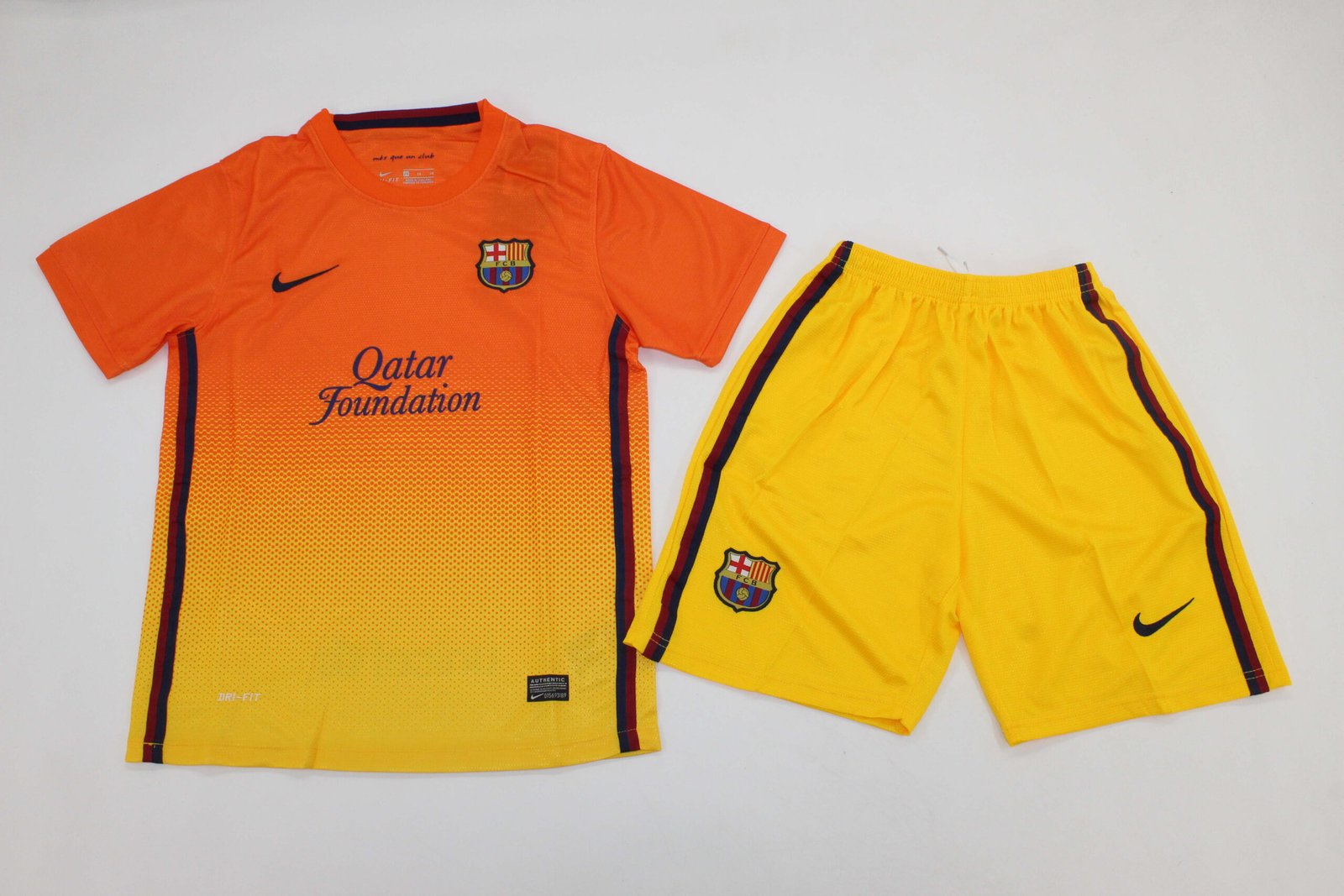 Barcelona 12/13 Away Kids