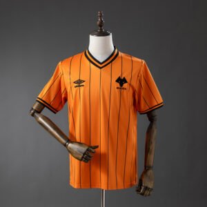 Wolves 85/86 Home