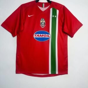 Juventus 05/06 Away