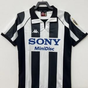 Juventus 97/98 Home