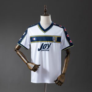 Parma 01/02 Away