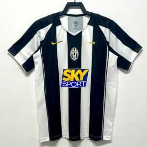 Juventus 04/05 Home