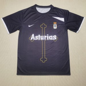 Oviedo 10/11 Away
