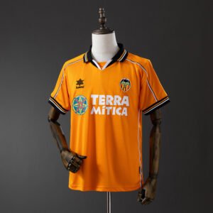 Valencia 99/00 Away