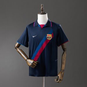 Barcelona 02/03 Away
