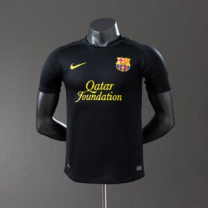Barcelona 11/12 Away