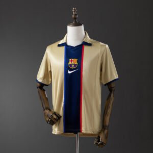 Barcelona 01/02 Away