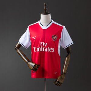 Arsenal 16/17 Home