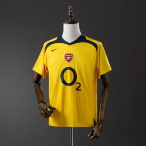 Arsenal 04/05 Away