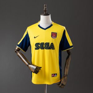 Arsenal 99/00 Away