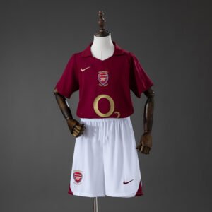 Arsenal 05/06 Home Kids