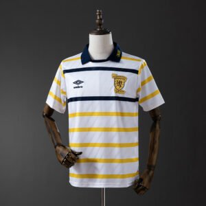 Escocia 1990 Away