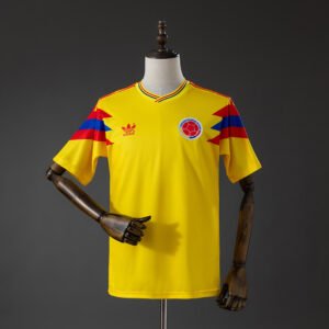 Colombia 1990 Home